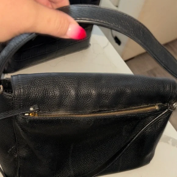 Kate Spade Black Crossbody Bag with Bow Accent - Picture 4 of 7